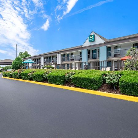 Quality Inn Pelham I-65 Exit 246 Buitenkant foto