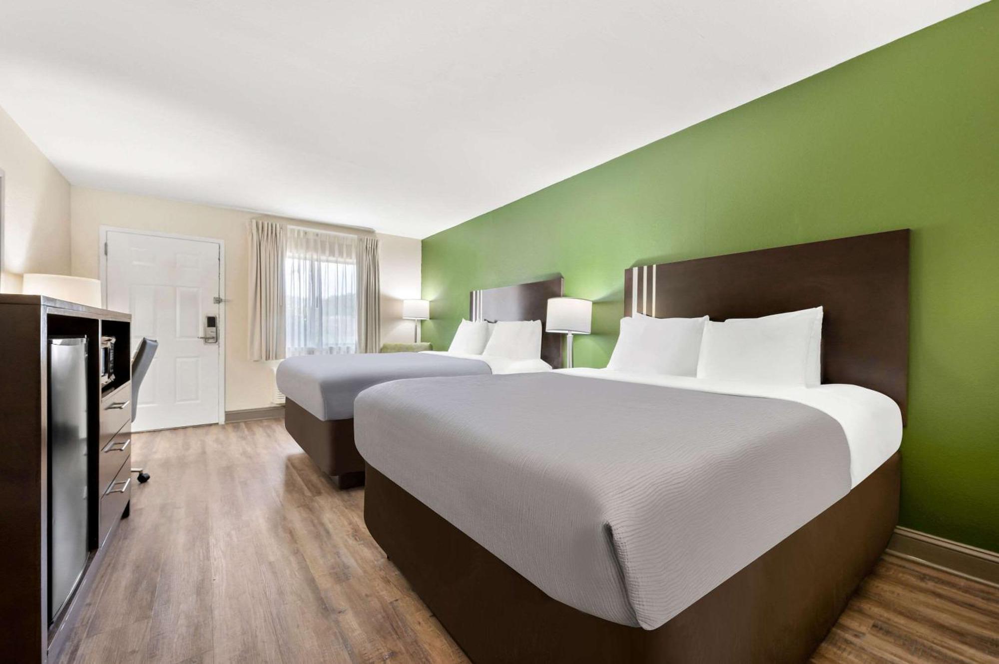 Quality Inn Pelham I-65 Exit 246 Buitenkant foto