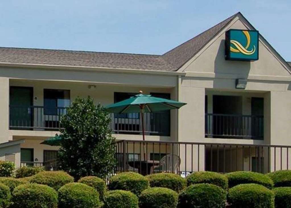 Quality Inn Pelham I-65 Exit 246 Buitenkant foto